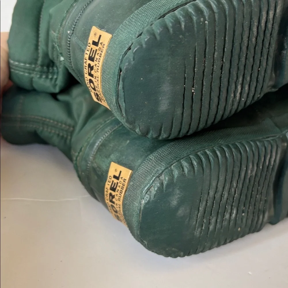 Vintage Sorel Green Rubber Boots | Women’s 9 Coastal Granola Style - Picture 7 of 10